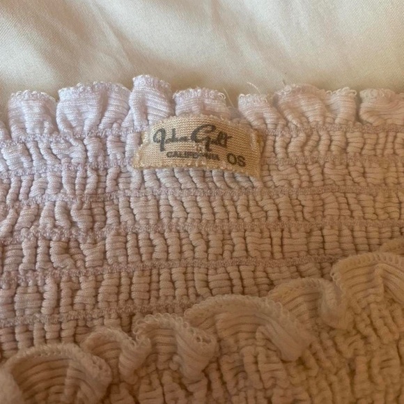 WHITE BRANDY MELVILLE TUB TOP ❄️ - Picture 3 of 3